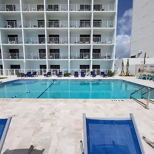 Beachside - Pool Is Open! Hotel Daytona Beach Shores